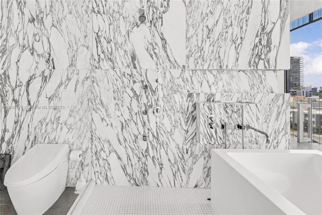 For Sale: $5,000,000 (2 beds, 2 baths, 1938 Square Feet)