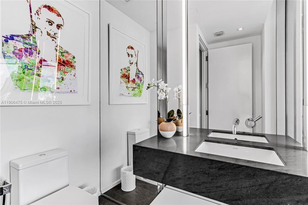 For Sale: $5,000,000 (2 beds, 2 baths, 1938 Square Feet)