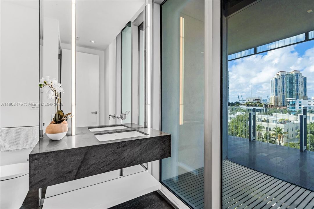 For Sale: $5,000,000 (2 beds, 2 baths, 1938 Square Feet)