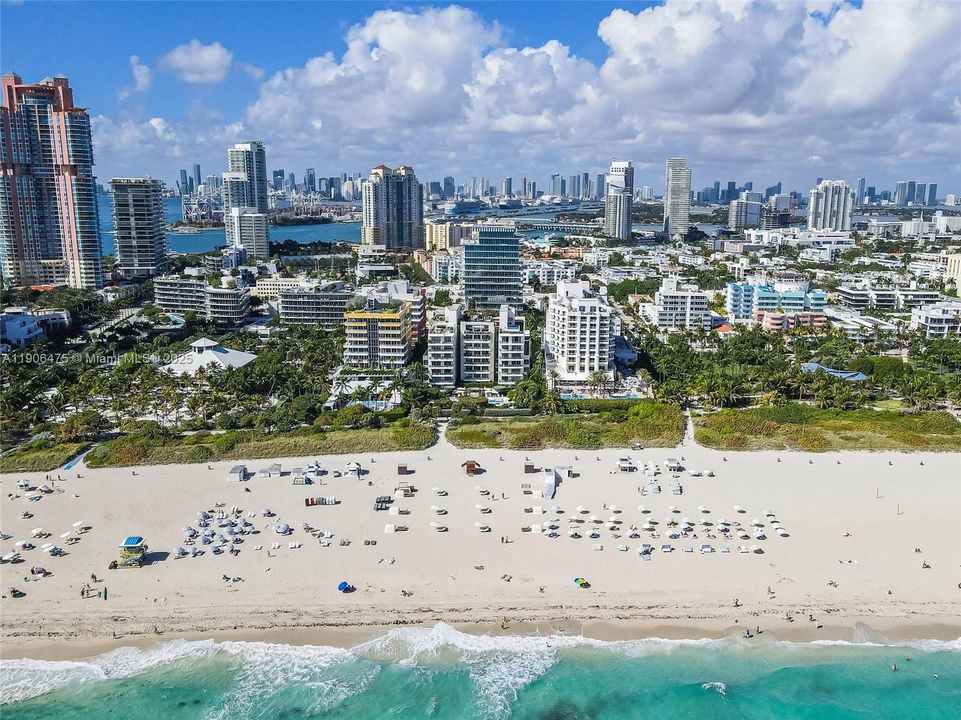 For Sale: $5,000,000 (2 beds, 2 baths, 1938 Square Feet)