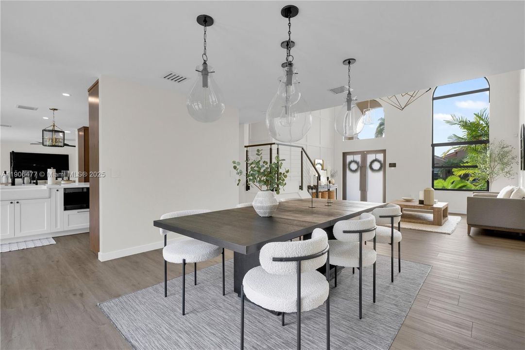 待售: $1,299,000 (5 贝兹, 3 浴室, 3113 平方英尺)