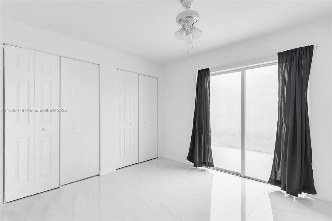 待售: $590,000 (3 贝兹, 2 浴室, 1381 平方英尺)