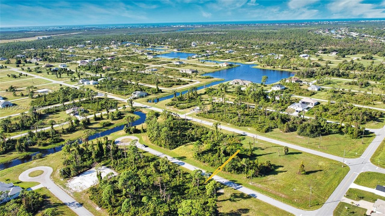 For Sale: $32,000 (0.17 acres)