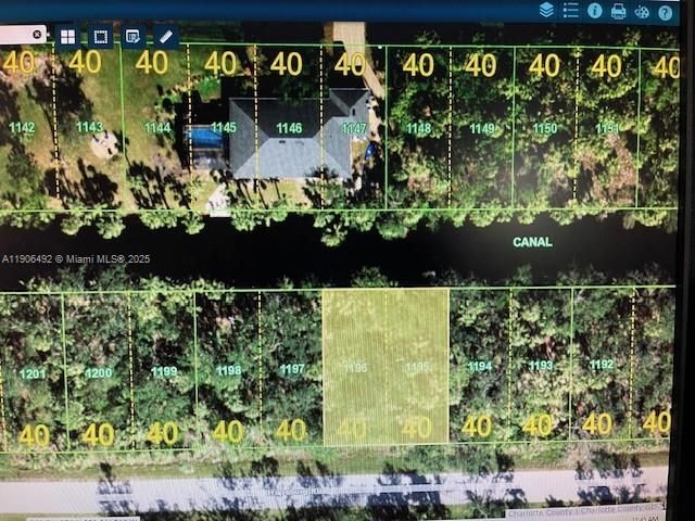 На продажу: $16,900 (0 спален, 0 ванн, 0 Квадратных фут)