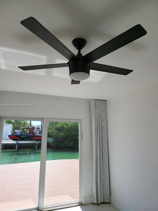 出租: $4,750 (3 贝兹, 2 浴室, 1657 平方英尺)