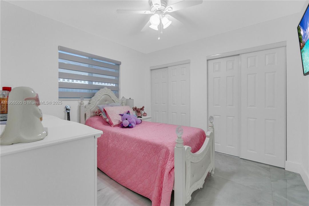 Recently Rented: $3,750 (4 beds, 2 baths, 1475 Square Feet)