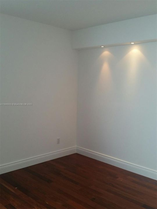 For Rent: $3,900 (2 beds, 2 baths, 1227 Square Feet)