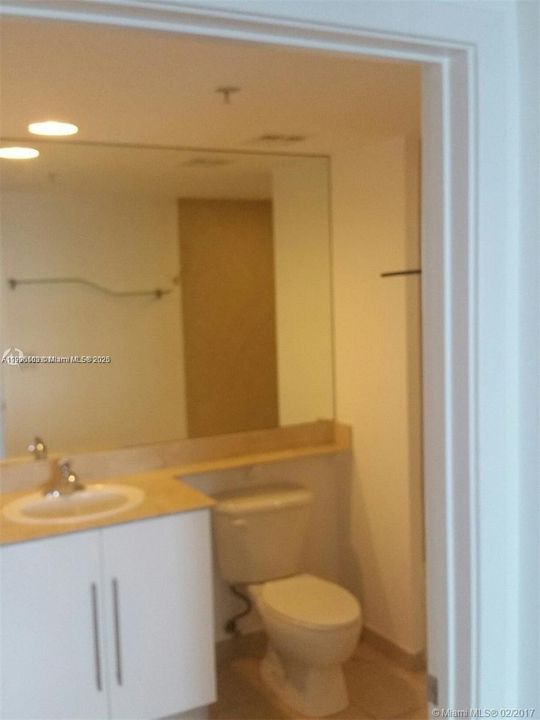 For Rent: $3,900 (2 beds, 2 baths, 1227 Square Feet)