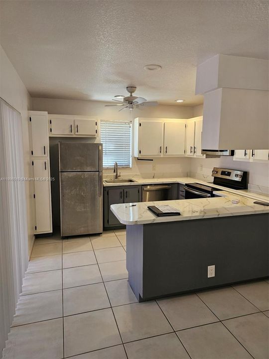 For Rent: $2,850 (3 beds, 2 baths, 1449 Square Feet)