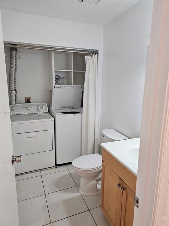 For Rent: $2,850 (3 beds, 2 baths, 1449 Square Feet)