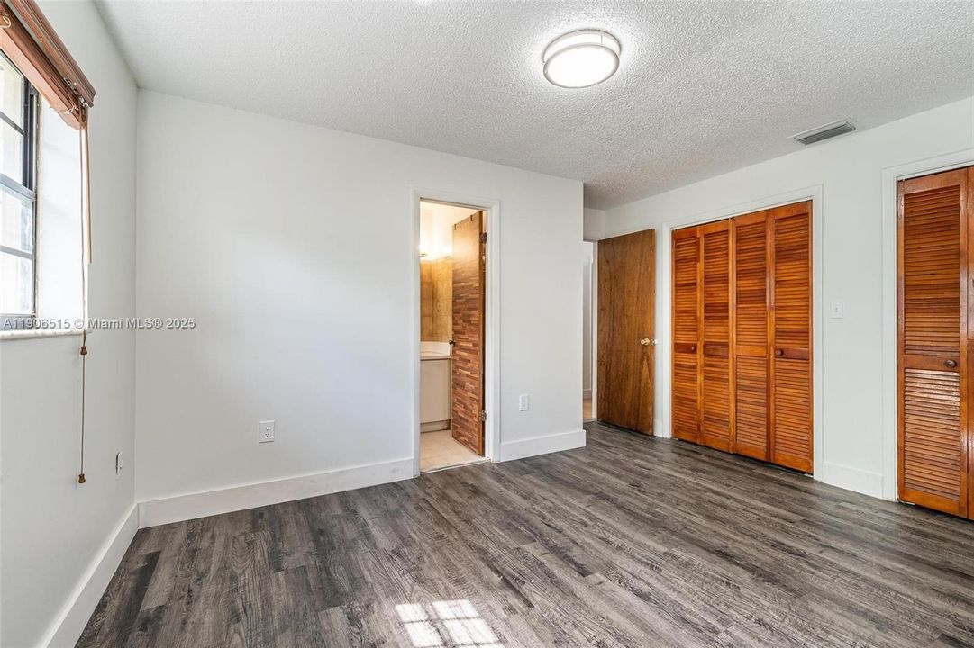 最近租的: $3,300 (3 贝兹, 2 浴室, 1958 平方英尺)