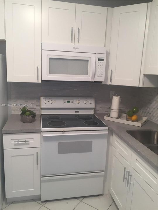 Recently Rented: $1,600 (1 beds, 1 baths, 620 Square Feet)