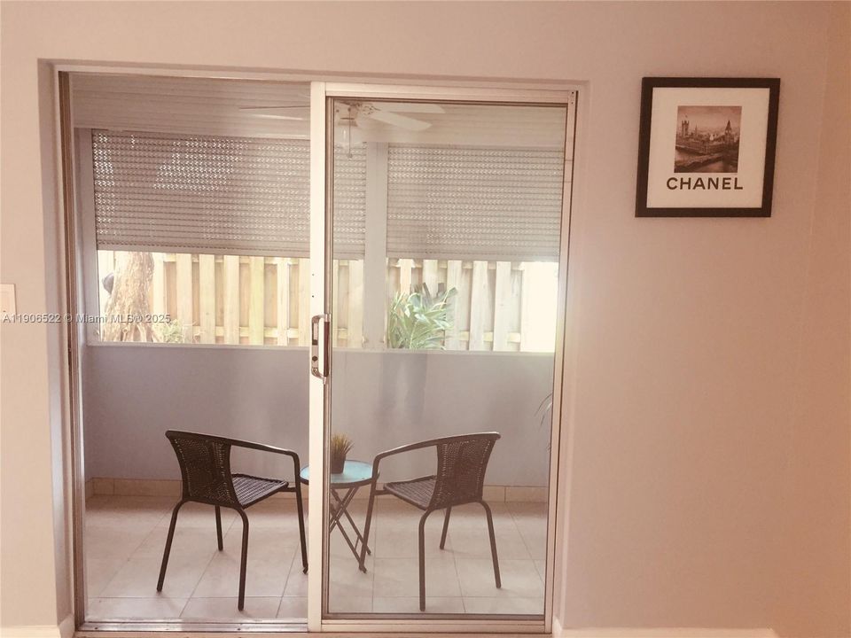 Recently Rented: $1,600 (1 beds, 1 baths, 620 Square Feet)