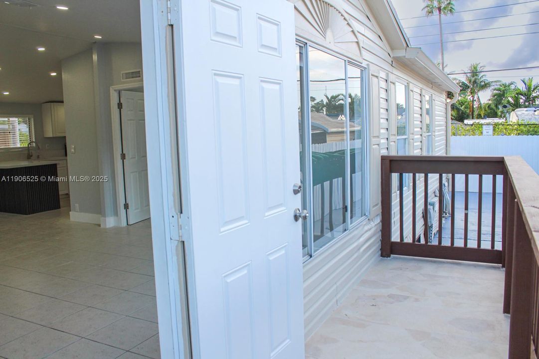 For Sale: $259,900 (3 beds, 2 baths, 1680 Square Feet)