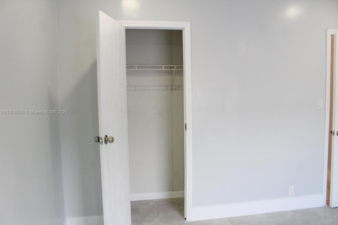 For Sale: $259,900 (3 beds, 2 baths, 1680 Square Feet)