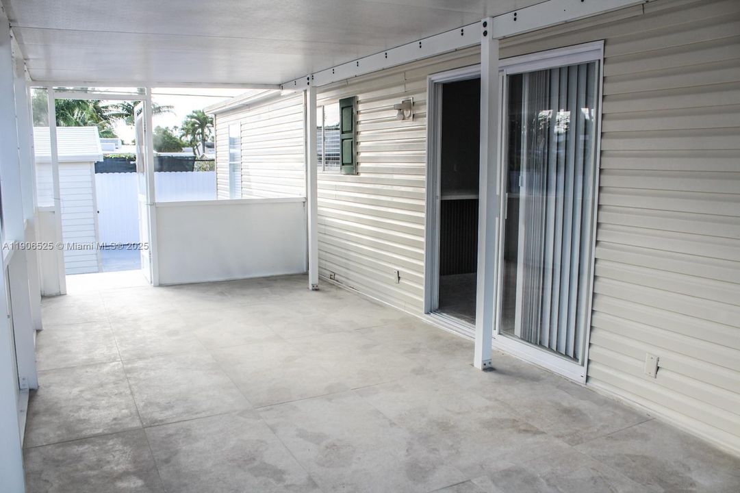 For Sale: $259,900 (3 beds, 2 baths, 1680 Square Feet)