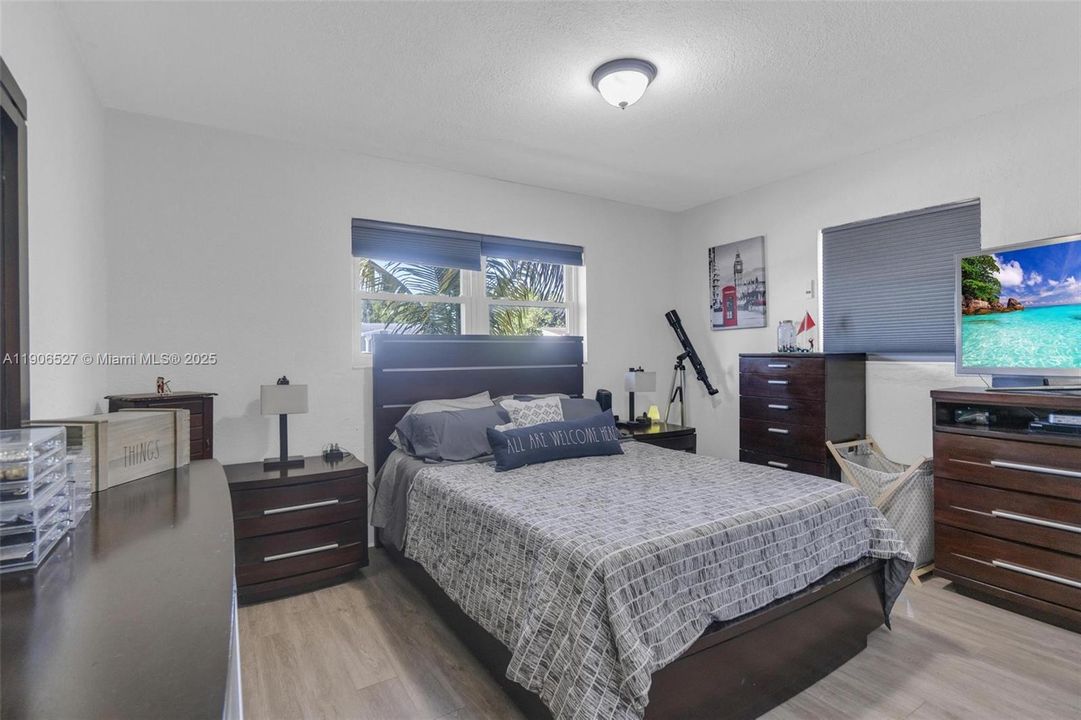 На продажу: $589,000 (4 спален, 2 ванн, 0 Квадратных фут)