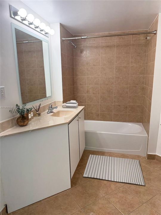 待售: $415,000 (2 贝兹, 2 浴室, 1150 平方英尺)