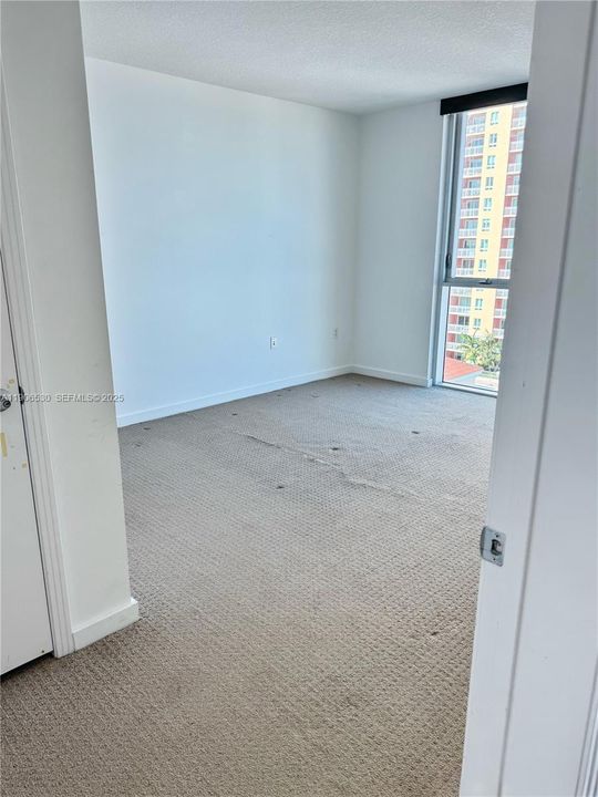 待售: $415,000 (2 贝兹, 2 浴室, 1150 平方英尺)