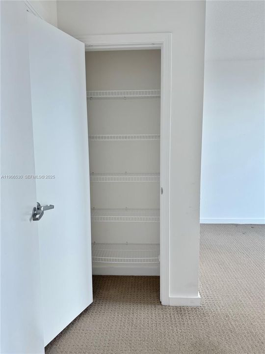 待售: $415,000 (2 贝兹, 2 浴室, 1150 平方英尺)