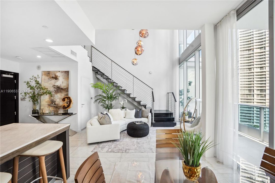 Active With Contract: $8,450 (2 beds, 2 baths, 1430 Square Feet)