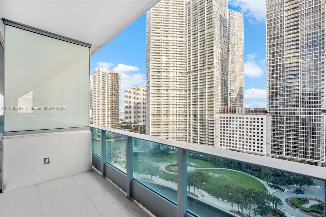 Active With Contract: $8,450 (2 beds, 2 baths, 1430 Square Feet)