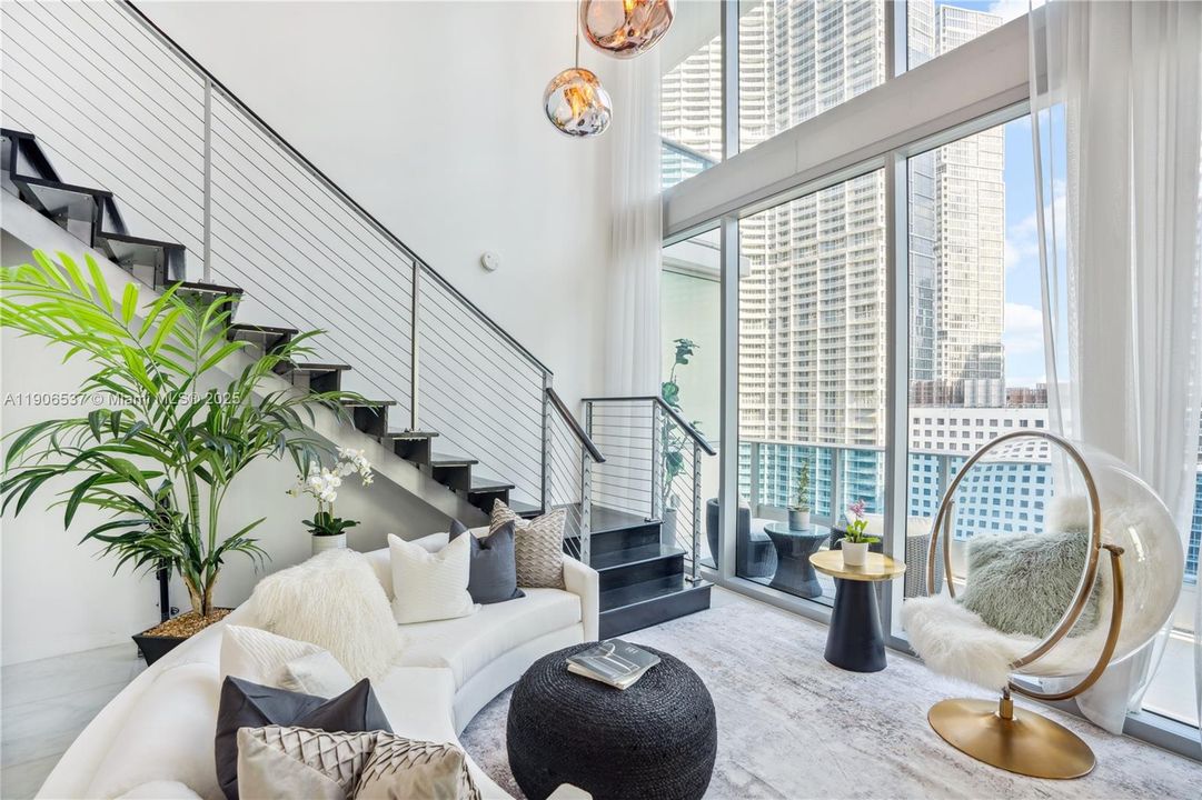 Active With Contract: $8,450 (2 beds, 2 baths, 1430 Square Feet)