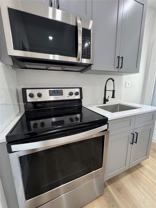 Active With Contract: $2,300 (2 beds, 2 baths, 3836 Square Feet)