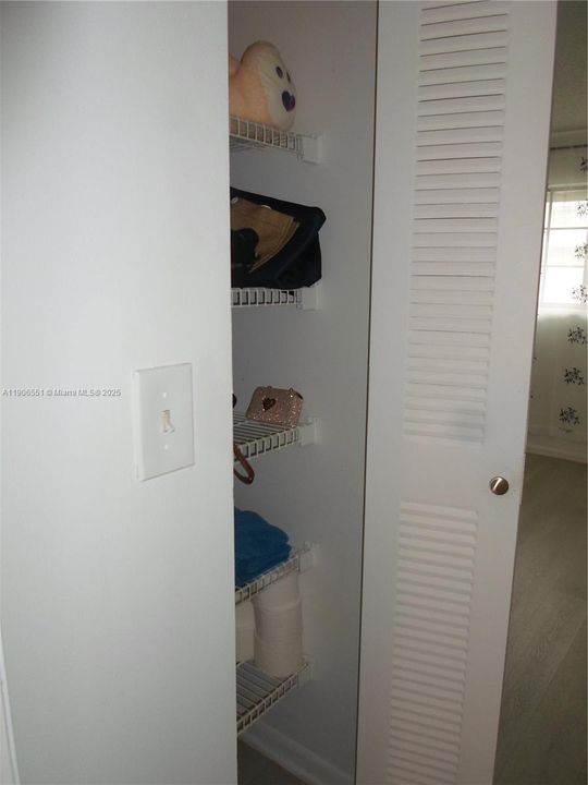 For Rent: $2,100 (2 beds, 2 baths, 1065 Square Feet)