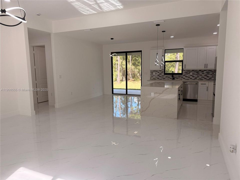 For Sale: $385,000 (3 beds, 3 baths, 0 Square Feet)