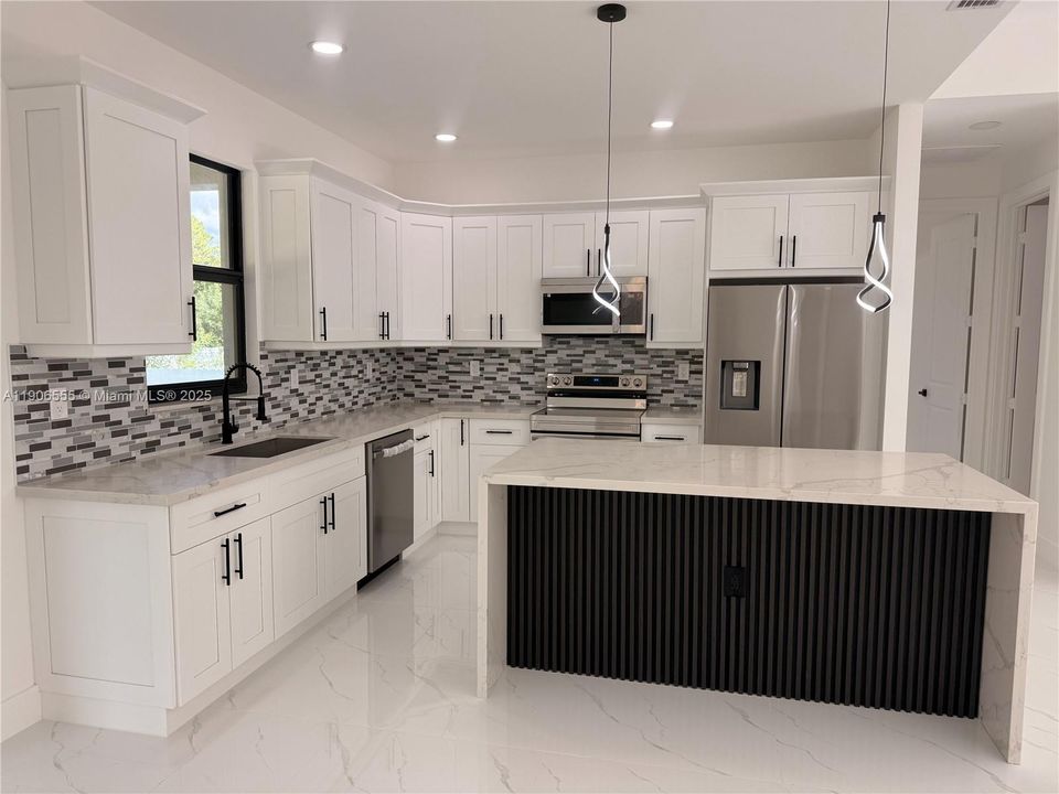 For Sale: $385,000 (3 beds, 3 baths, 0 Square Feet)