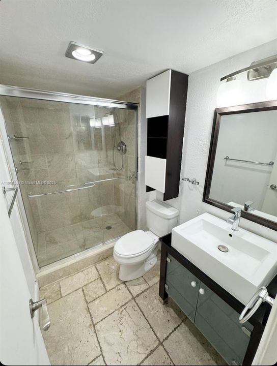 待售: $279,900 (2 贝兹, 2 浴室, 1158 平方英尺)