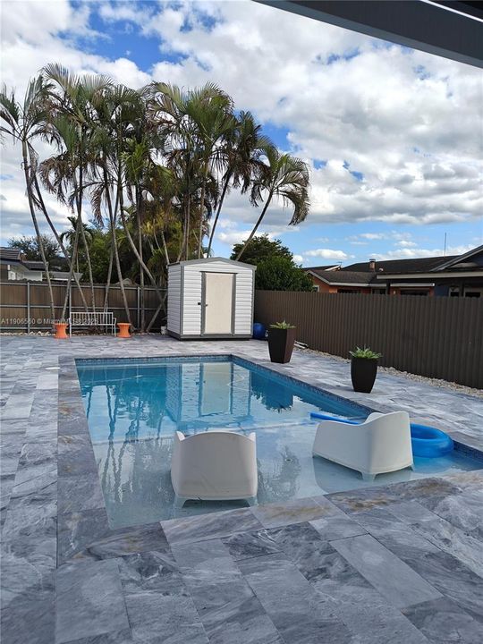 For Sale: $760,000 (3 beds, 2 baths, 1564 Square Feet)