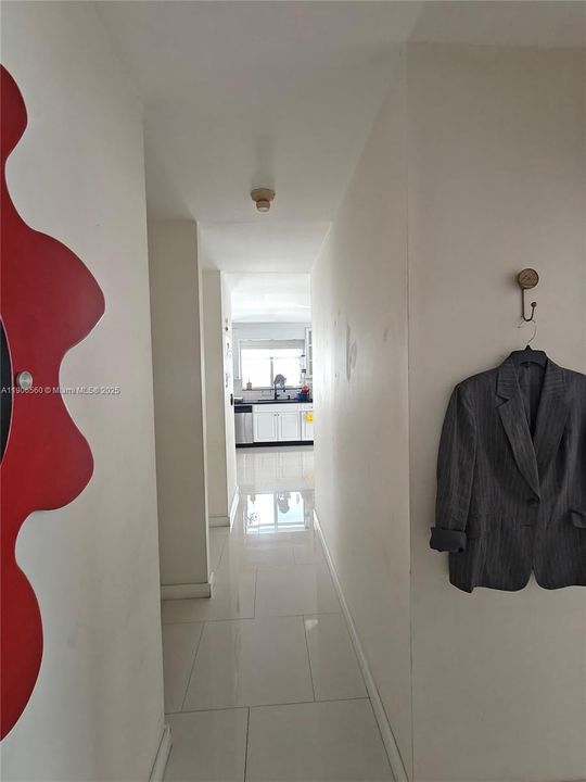 For Sale: $760,000 (3 beds, 2 baths, 1564 Square Feet)