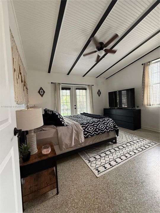 Active With Contract: $4,700 (3 beds, 2 baths, 1222 Square Feet)