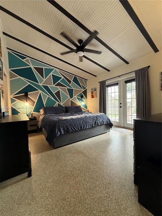 Active With Contract: $4,700 (3 beds, 2 baths, 1222 Square Feet)