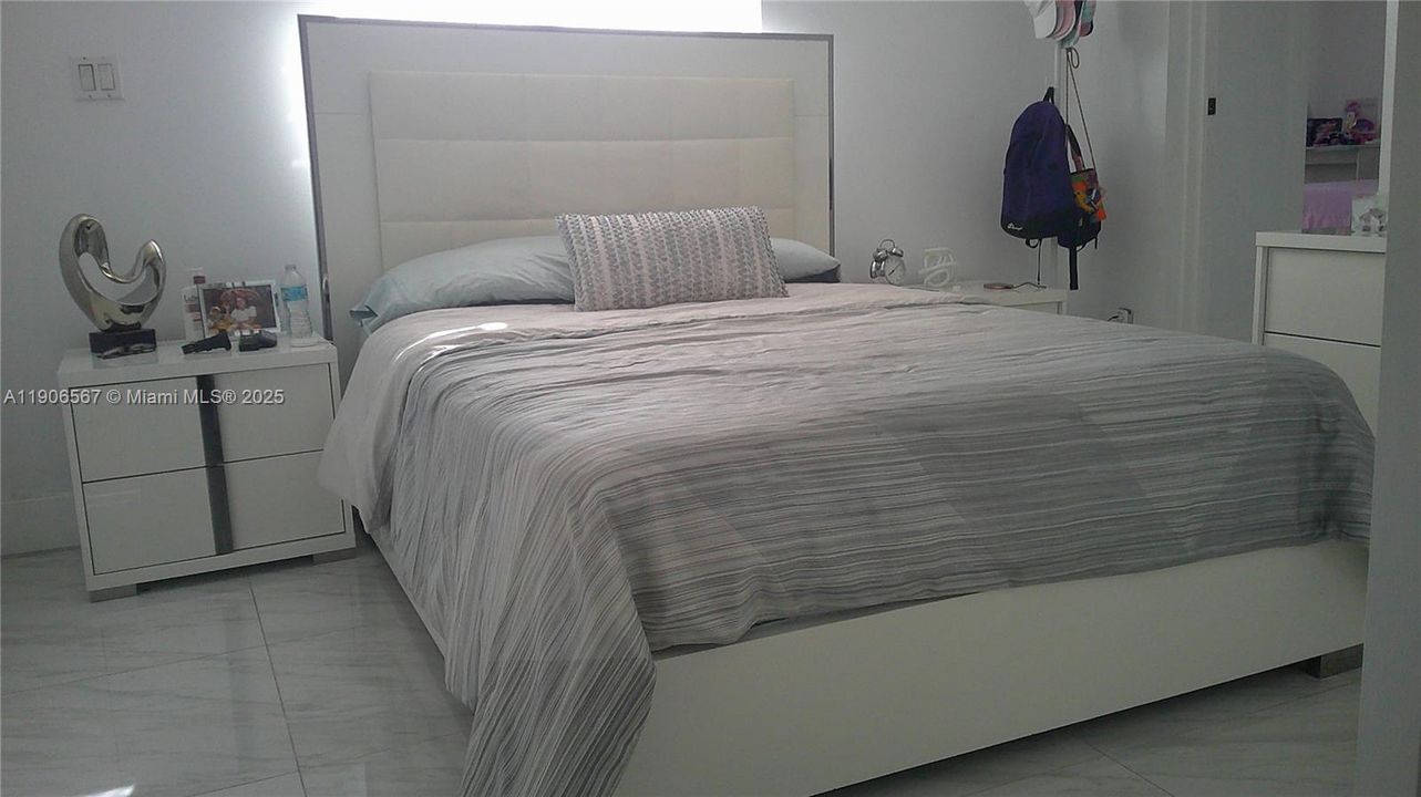 Active With Contract: $620,000 (4 beds, 5 baths, 0 Square Feet)