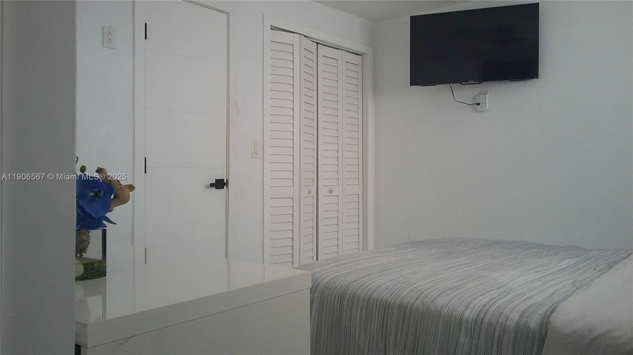 Active With Contract: $620,000 (4 beds, 5 baths, 0 Square Feet)