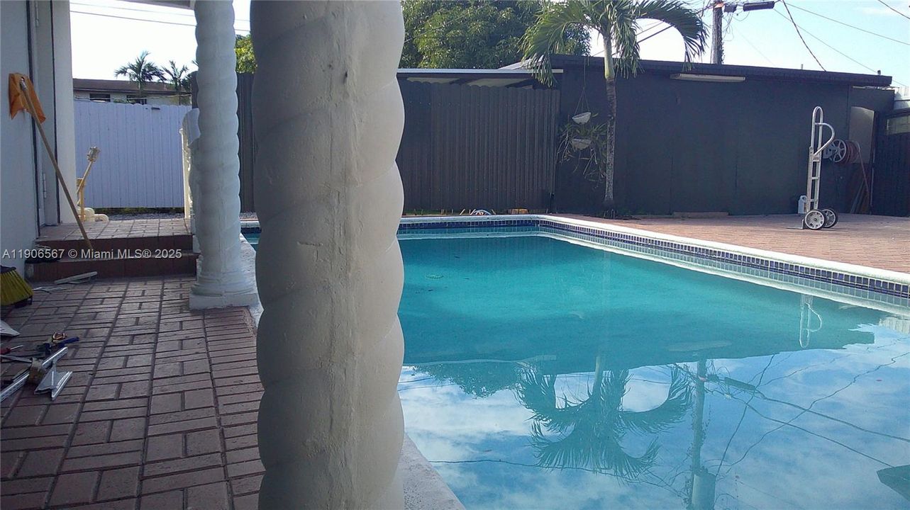 Active With Contract: $620,000 (4 beds, 5 baths, 0 Square Feet)