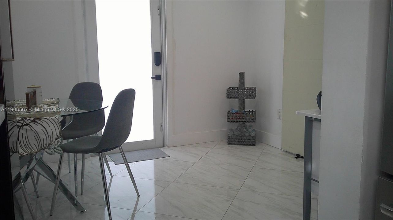 Active With Contract: $620,000 (4 beds, 5 baths, 0 Square Feet)