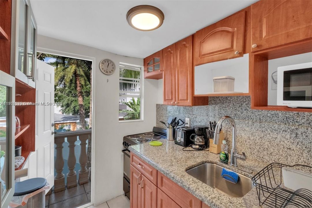 Recently Rented: $1,500 (0 beds, 1 baths, 450 Square Feet)