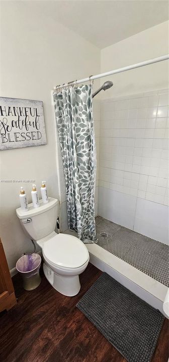 Recently Rented: $1,550 (1 beds, 1 baths, 0 Square Feet)