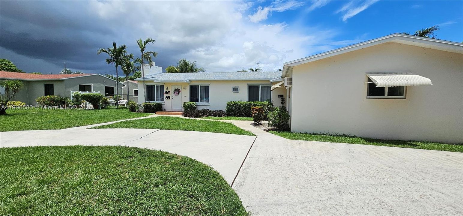 Recently Rented: $1,550 (1 beds, 1 baths, 0 Square Feet)