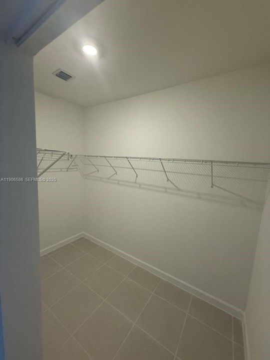 For Rent: $3,199 (3 beds, 2 baths, 0 Square Feet)