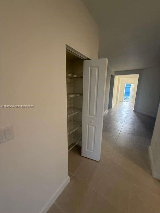 For Rent: $3,199 (3 beds, 2 baths, 0 Square Feet)