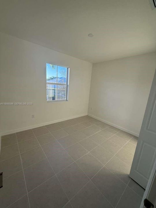 For Rent: $3,199 (3 beds, 2 baths, 0 Square Feet)