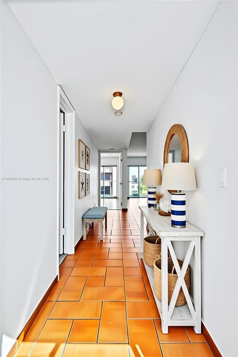 For Sale: $189,900 (1 beds, 1 baths, 864 Square Feet)