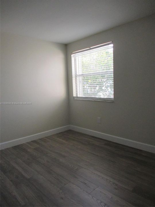 待售: $440,000 (2 贝兹, 2 浴室, 1000 平方英尺)