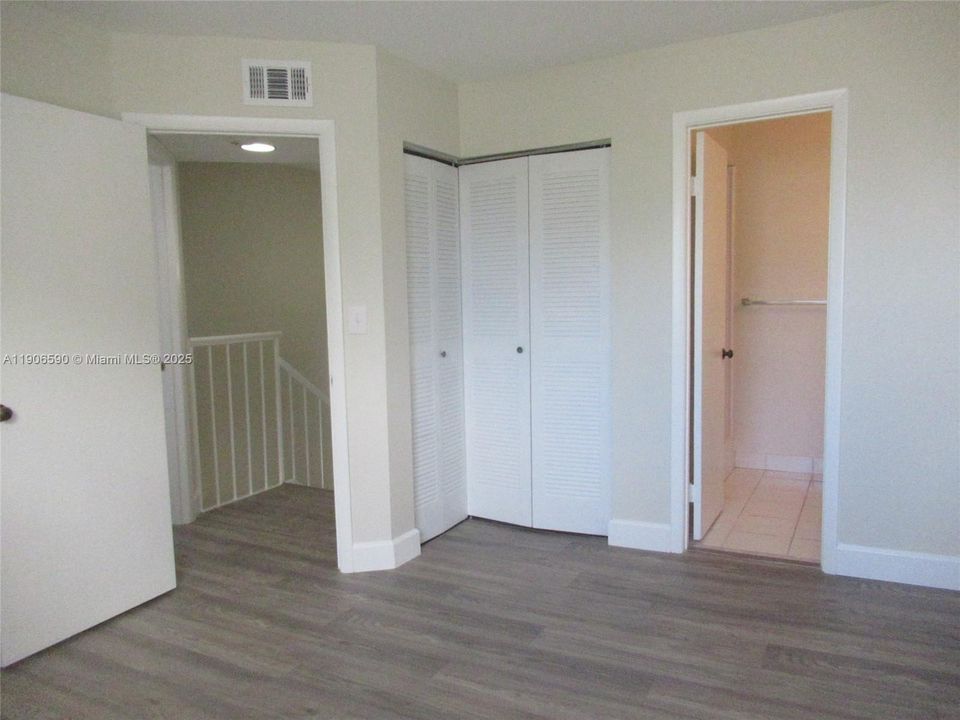 待售: $440,000 (2 贝兹, 2 浴室, 1000 平方英尺)