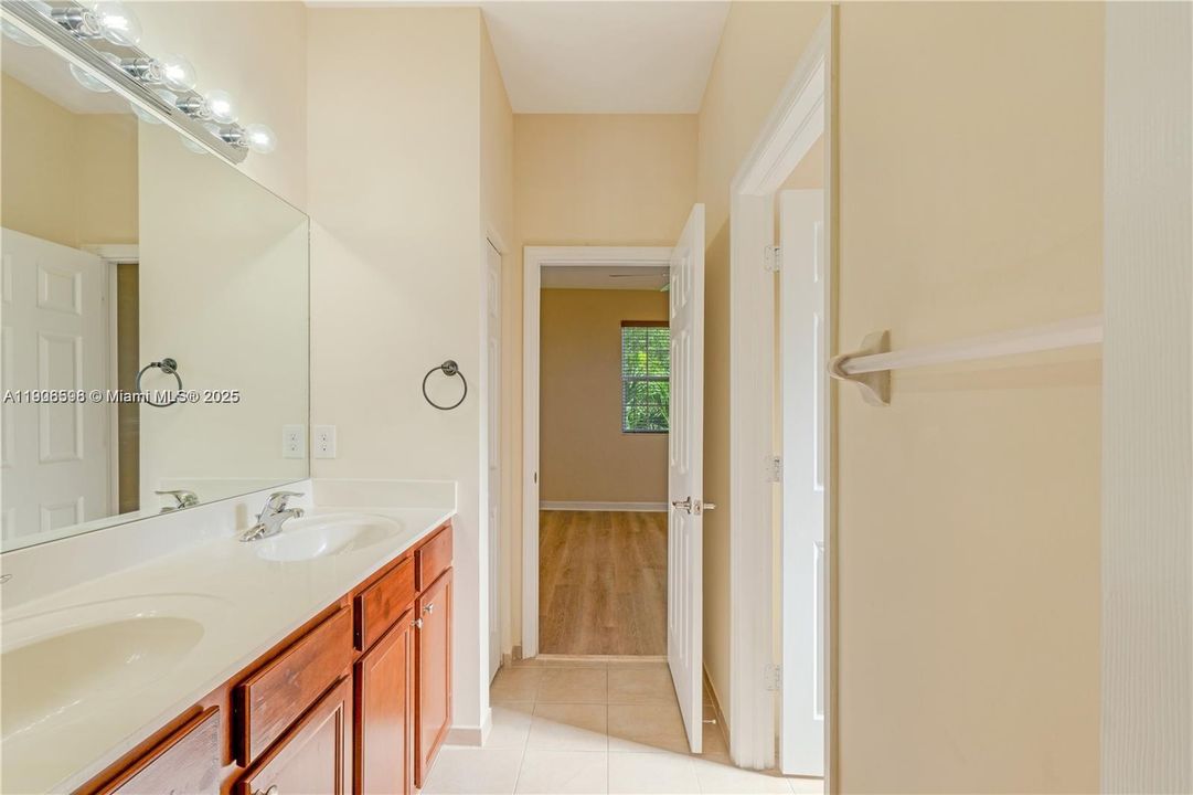 Jack & Jill bathroom